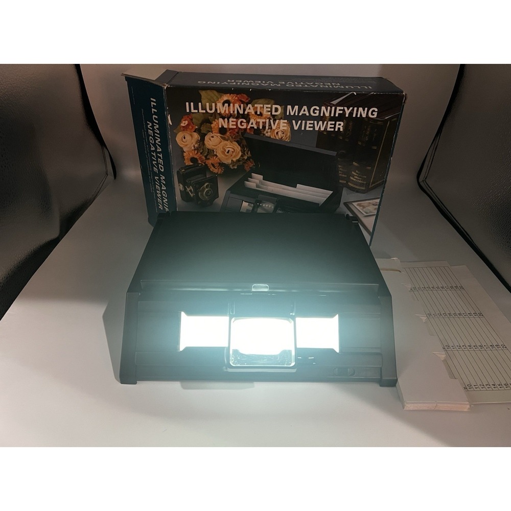Jobar Illuminating Slide and Negative Viewer In It's Original Box Pre-owned - Picture 3 of 7